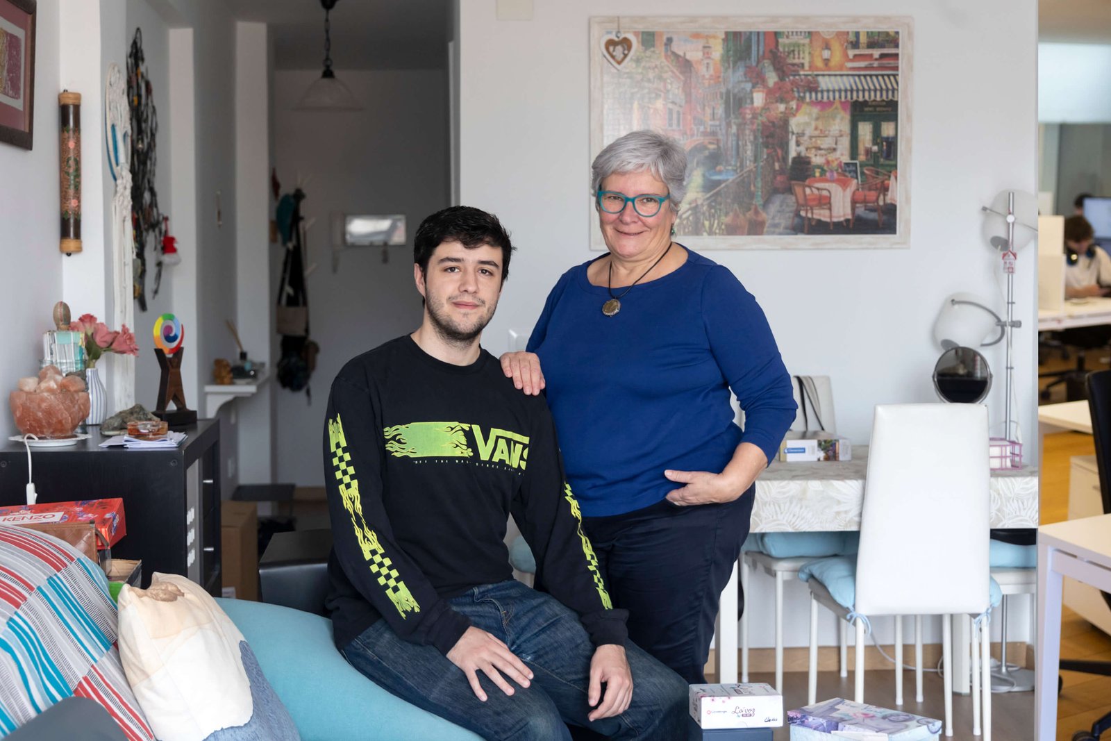 Hagamos Hogar: Conectando generaciones para combatir la soledad